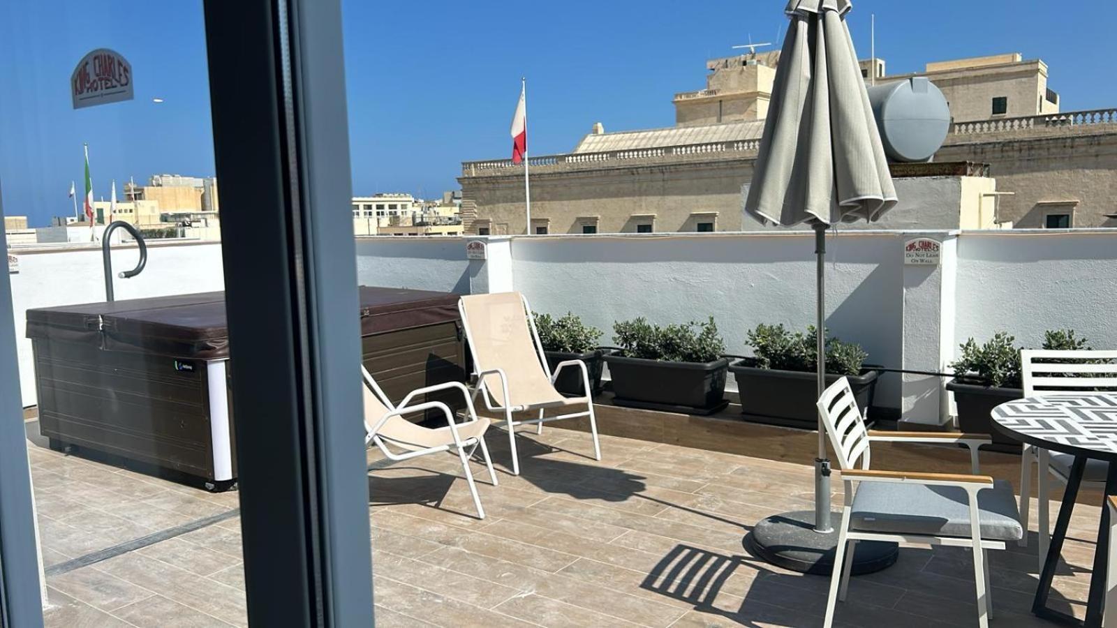 King Charles Hotel Valletta Dış mekan fotoğraf