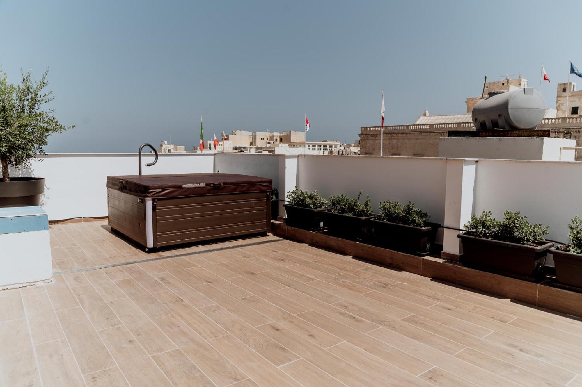 King Charles Hotel Valletta Dış mekan fotoğraf